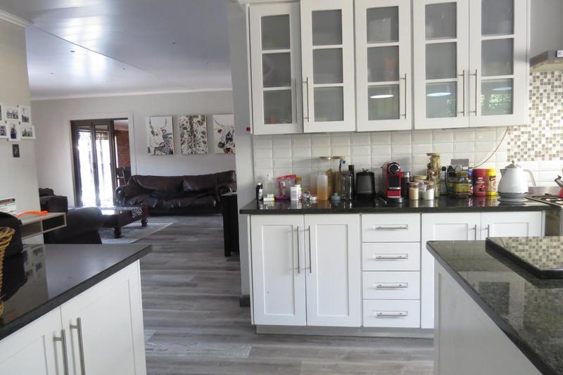 5 Bedroom Property for Sale in Vryburg North West